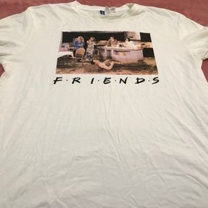 H&M Mens Friends t-shirt